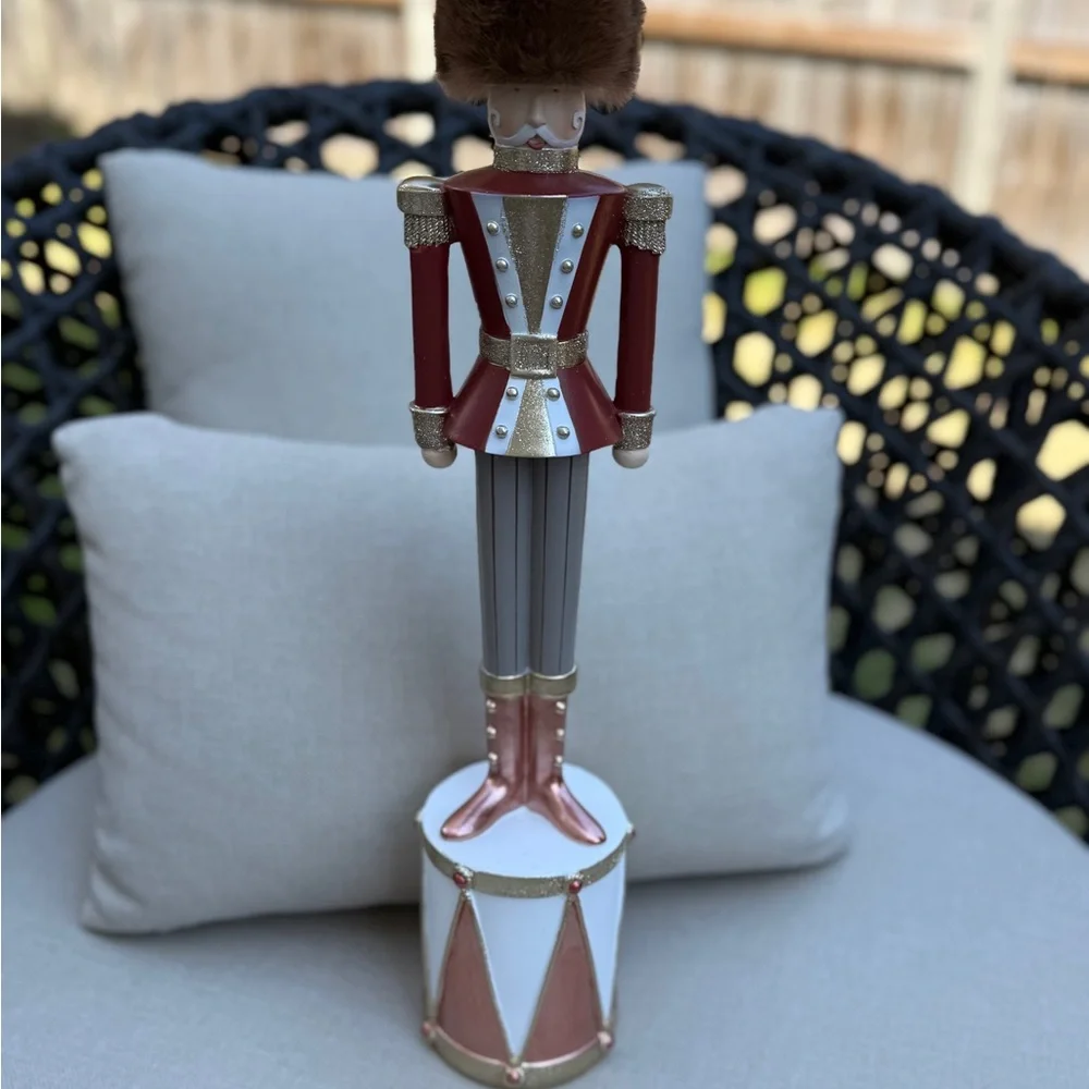 Frontgate Royal Guard Nutcracker Large - NWT - Picture 3 of 16